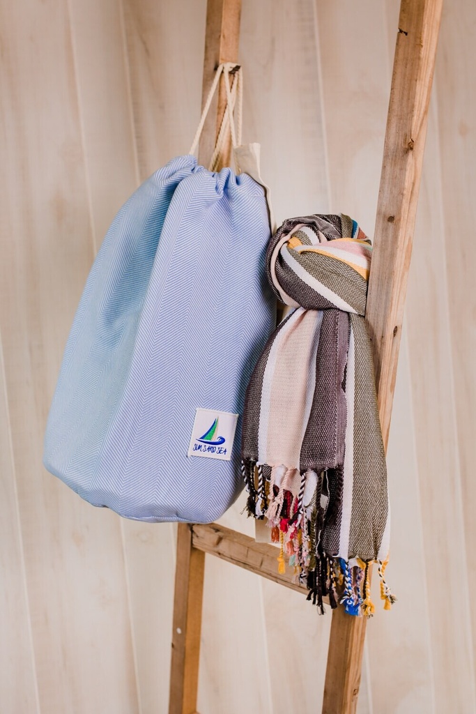 Splashing Tide Multi-colored Towel