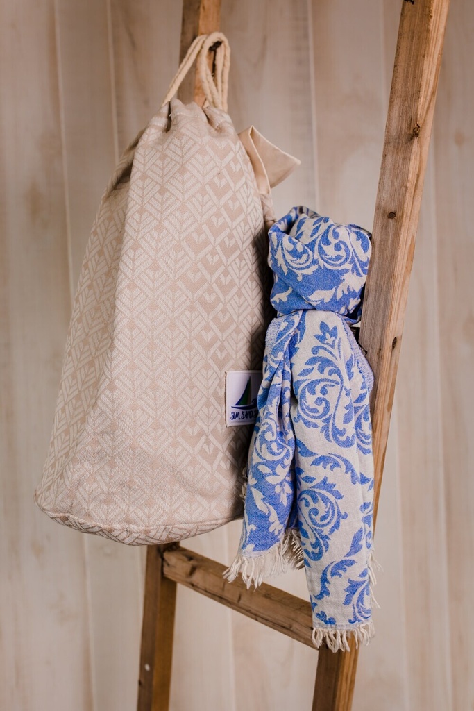 Sea Side Cottage Blue Towel