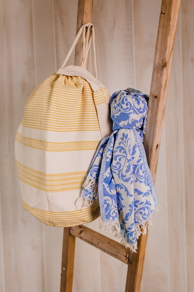 Sea Side Cottage Blue Towel